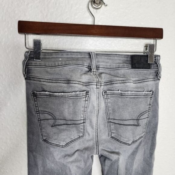 American Eagle Next Level Stretch Distressed Jeggings in Gray Women's Size 00 - Picture 3 of 10